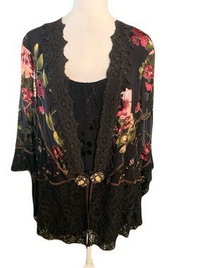 NWT Spencer Alexis 1X 2 Piece Floral Satin Lace Cameo Detail Top Whimsigoth
